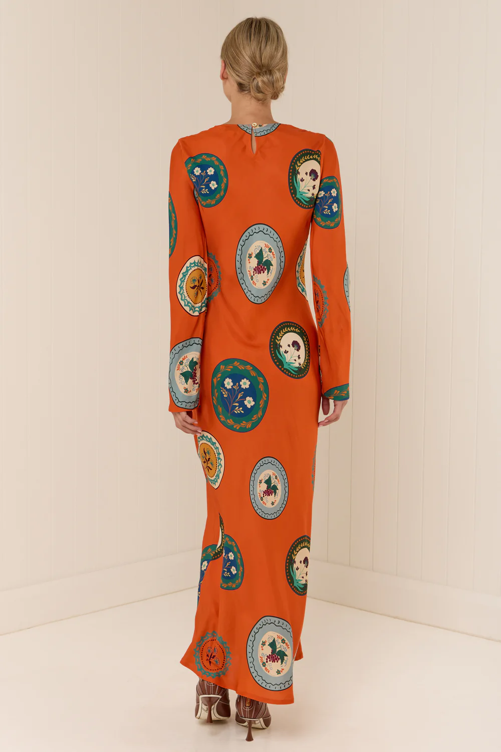 Roma Dress Orange Plates - Image 5